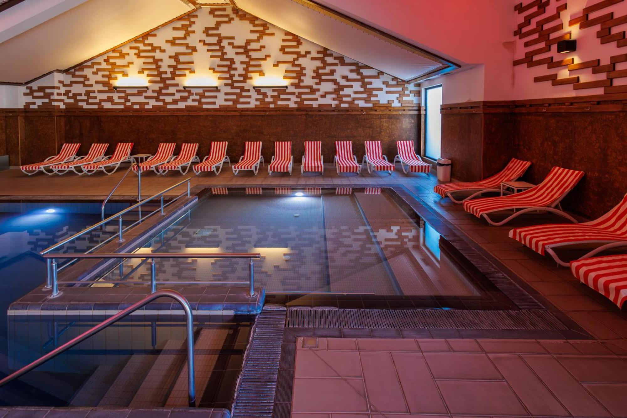 Ruskovets Thermal Spa & Ski Resort 班斯科 外观 照片